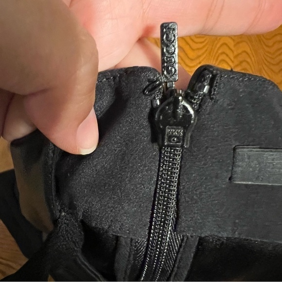 Gucci Leather Trim Cropped Top in Black Sz 38 or XS - Picture 14 of 16